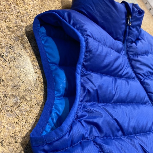 Marmot 700 Fill Duck Down Insulation Blue Puffy Puffer Vest XS - Picture 13 of 17